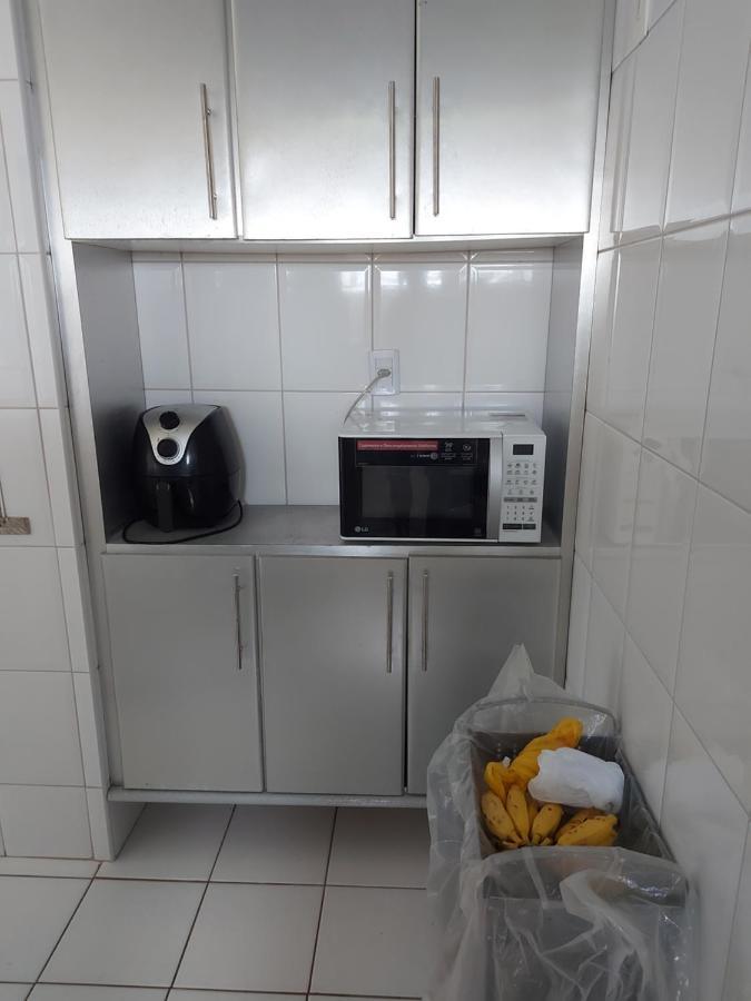Apartamento Em Guarajuba 200M Da Praia Camacari Luaran gambar