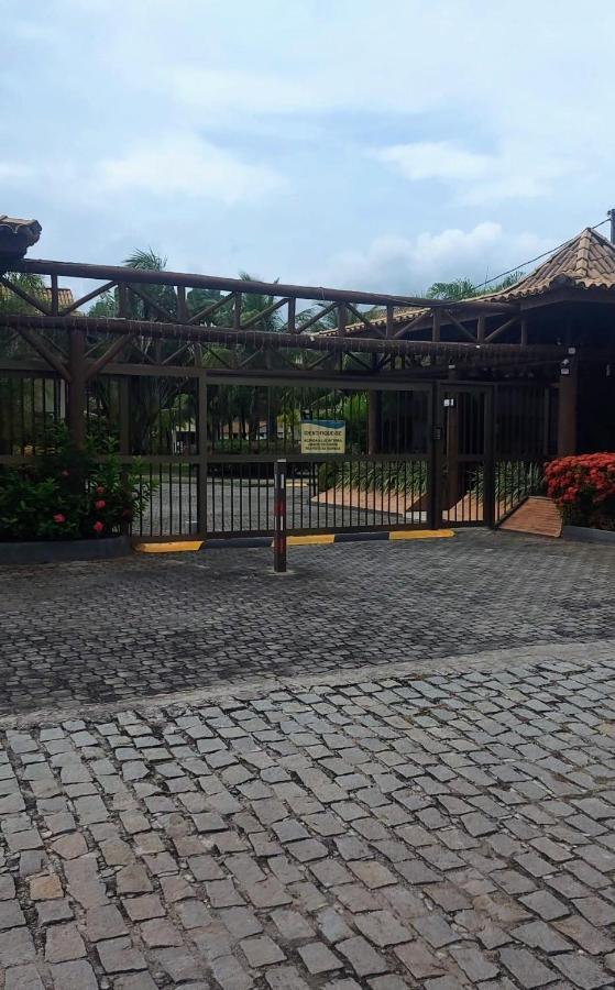 Apartamento Em Guarajuba 200M Da Praia Camacari Luaran gambar